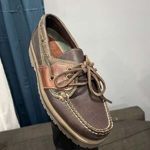 Orvis Brown Leather Boat Shoe with Tan Accent New Whithout Label